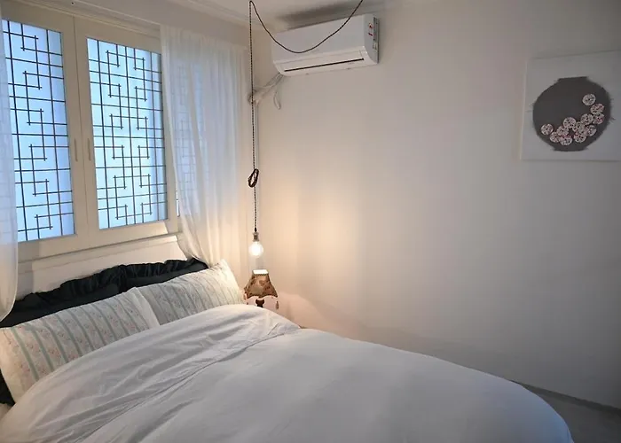 Sunny Apartment